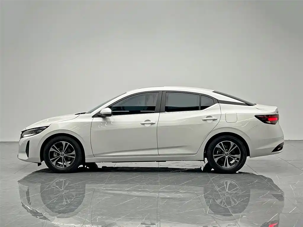 Nissan Sylphy 2024 — фото 3