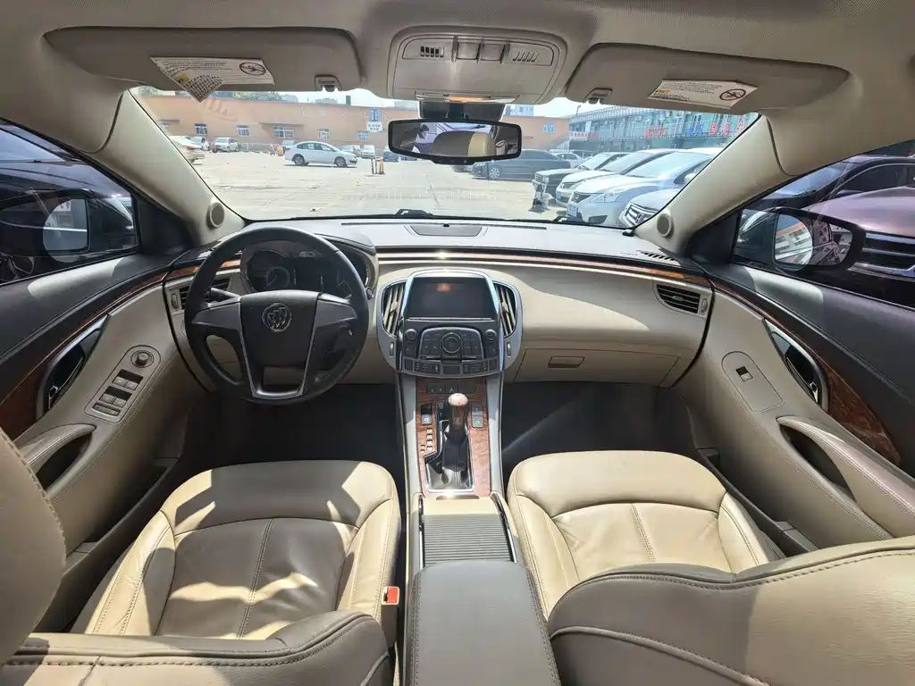 Buick LaCrosse 2015 — фото 8