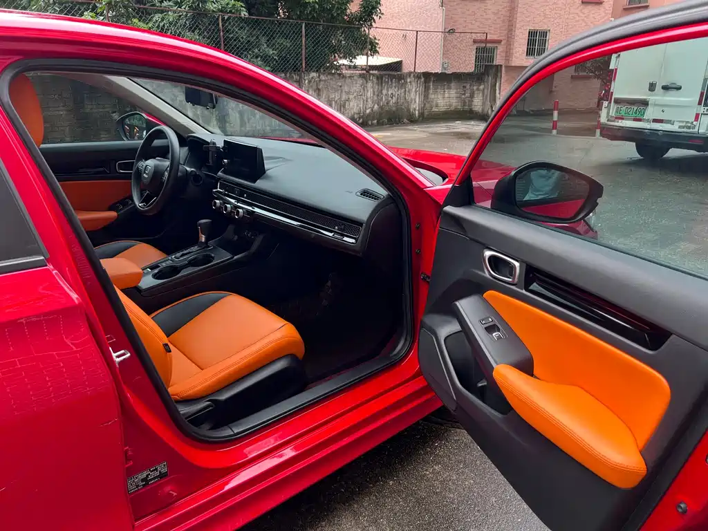 Honda Civic 2021 — фото 11