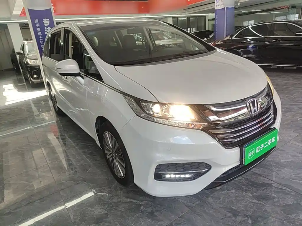 Honda Odyssey 2019 — фото 4