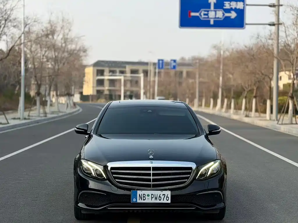 Mercedes-Benz E-Class 2017 — фото 2