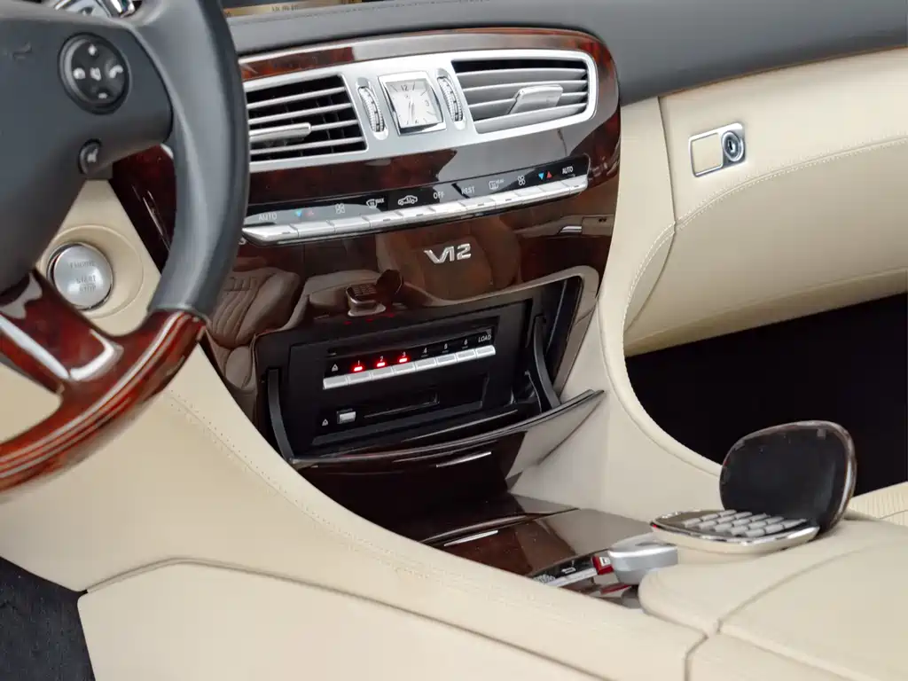 Mercedes-Benz CL-Class 2010 — фото 11