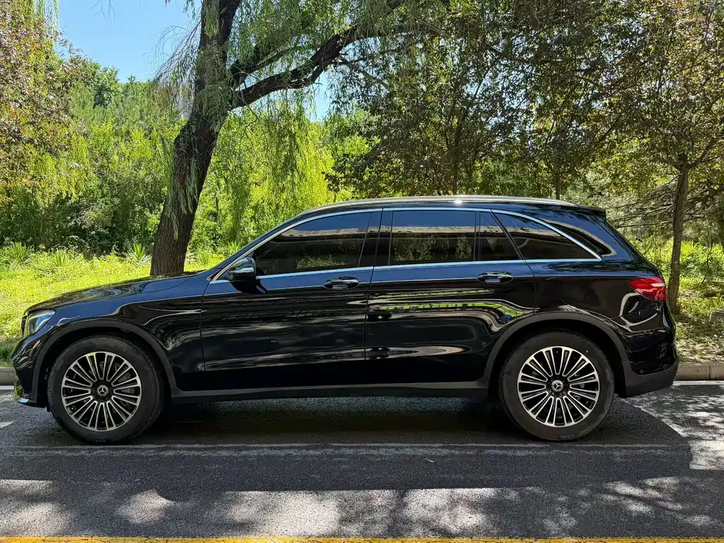 Mercedes-Benz GLC 2018 — фото 7