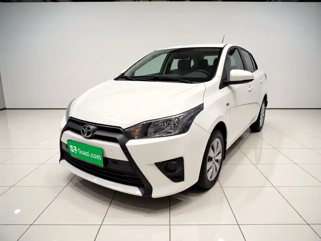 Toyota Yaris L 2016