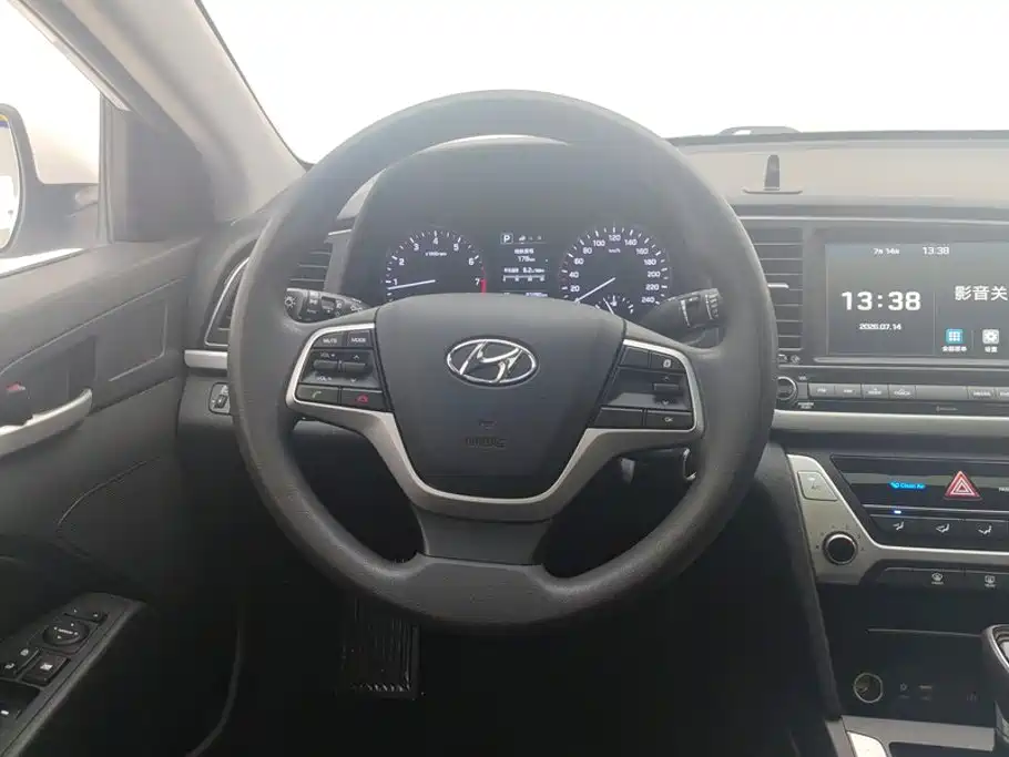Hyundai Celesta 2018 — фото 15