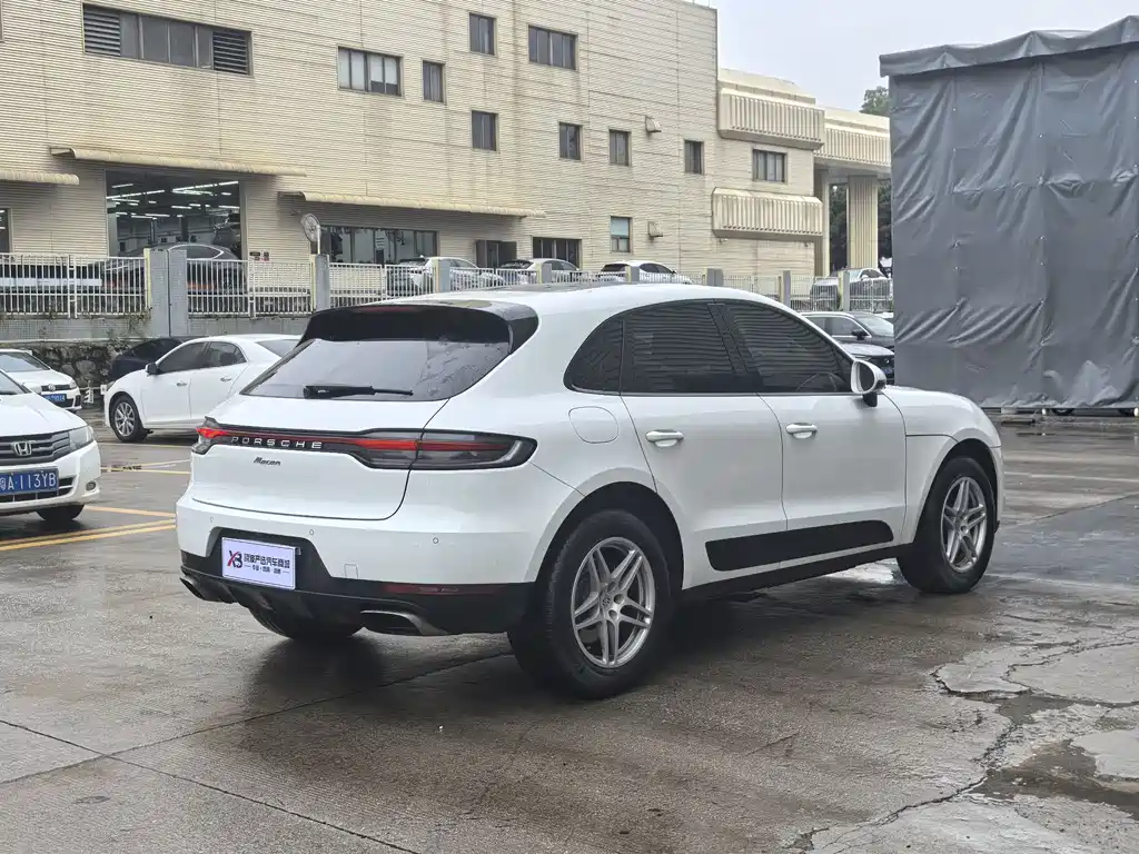 Porsche Macan 2019 — фото 4