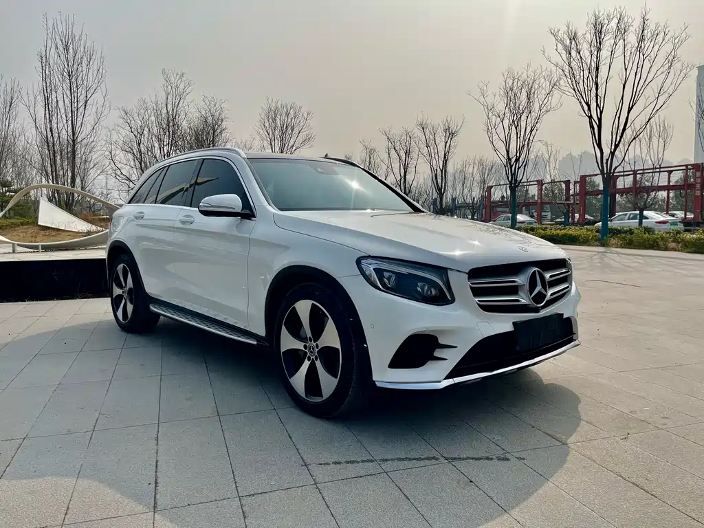 Mercedes-Benz GLC 2018 — фото 3