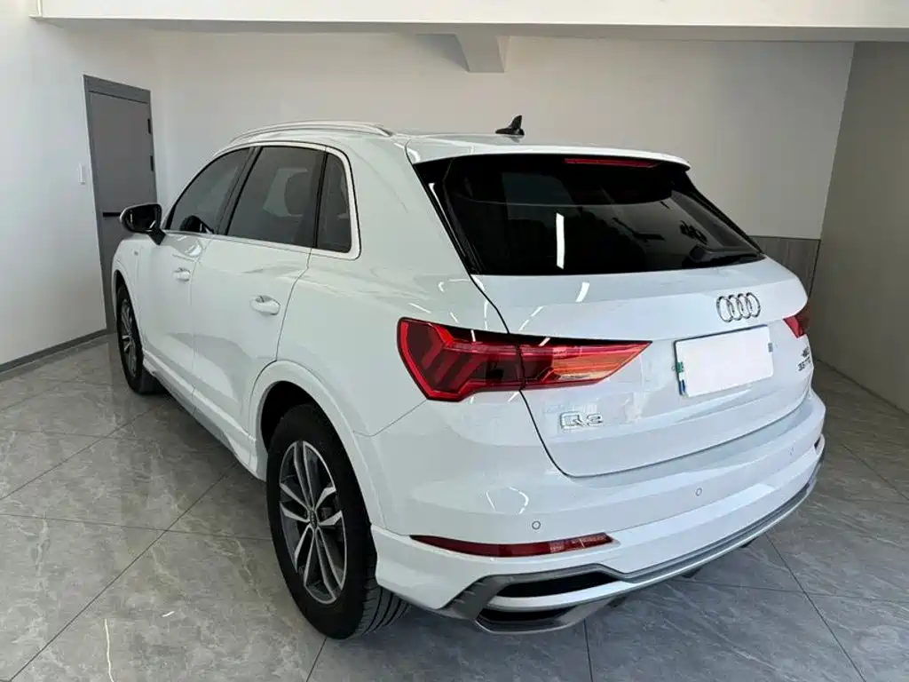 Audi Q3 2022
