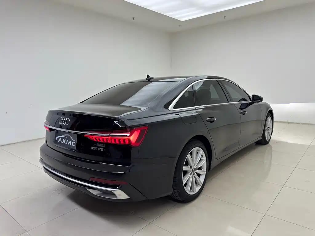 Audi A6L 2023 — фото 4
