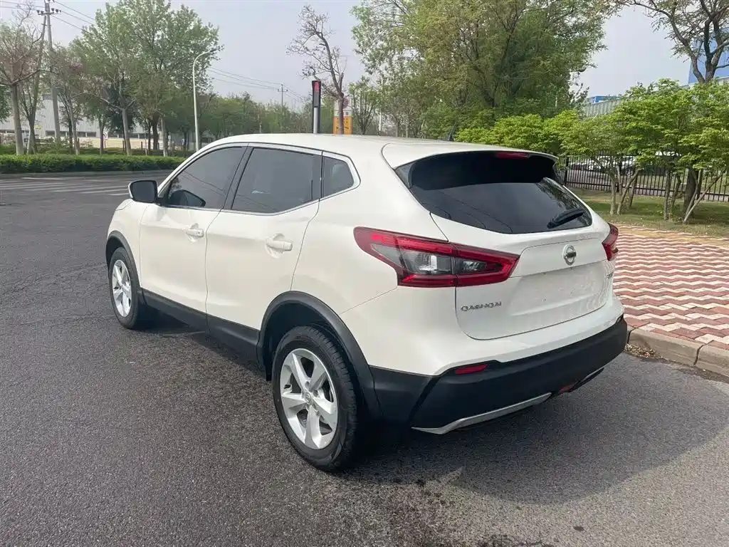 Nissan Qashqai 2022 — фото 6