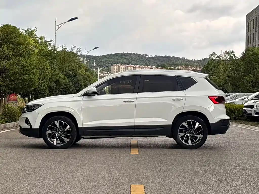Jetta VS5 2022