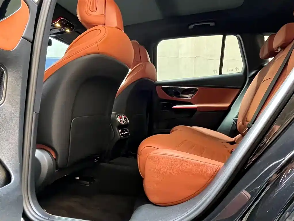 Mercedes-Benz GLC 2023 — фото 10