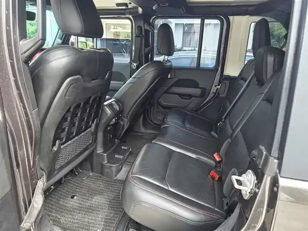 Jeep Wrangler 2021