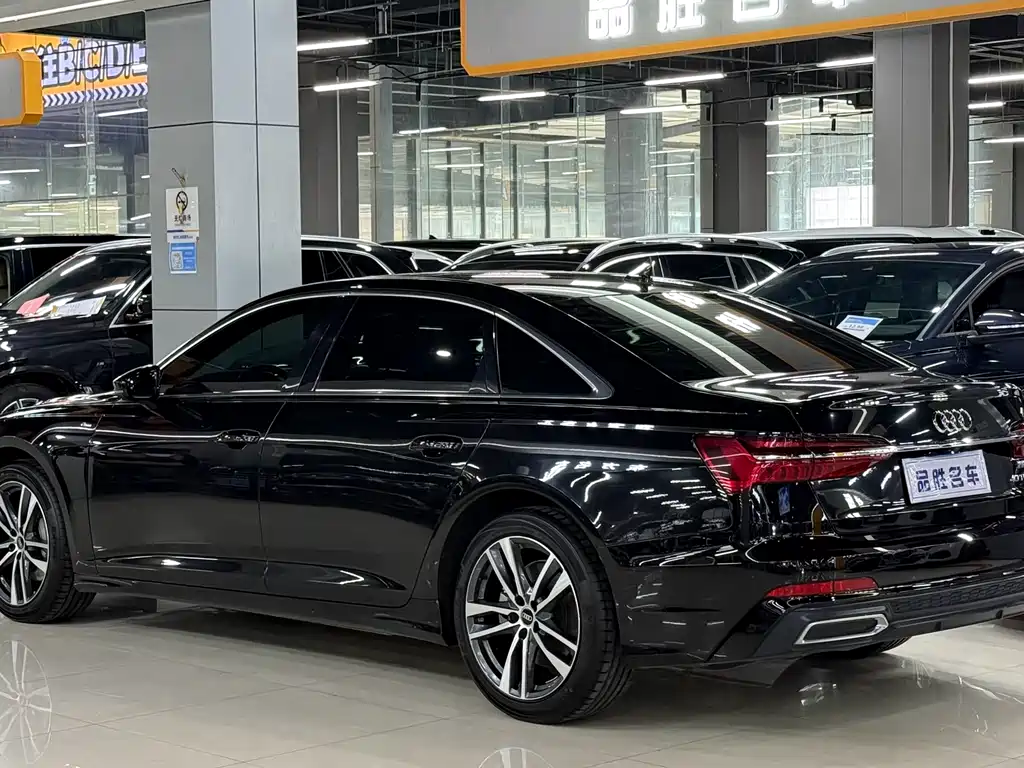 Audi A6L 2022 — фото 3