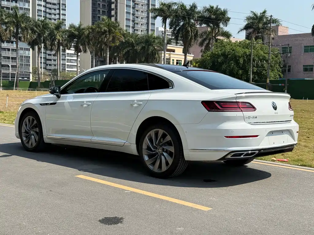 Volkswagen CC 2022 — фото 25