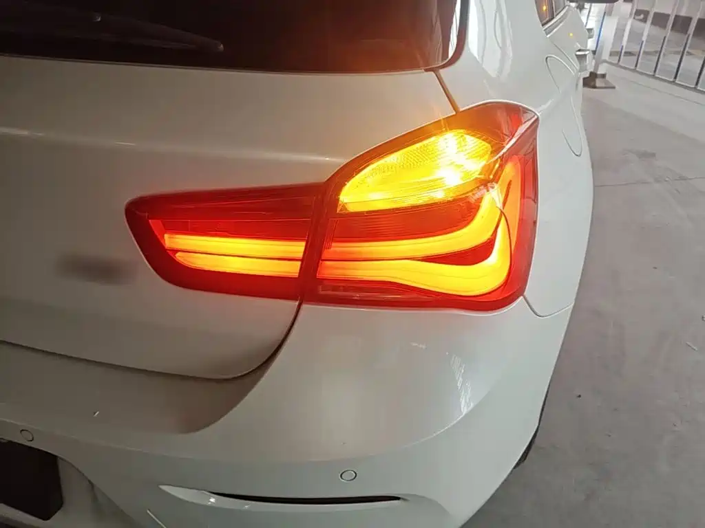 BMW 1 Series 2015 — фото 8