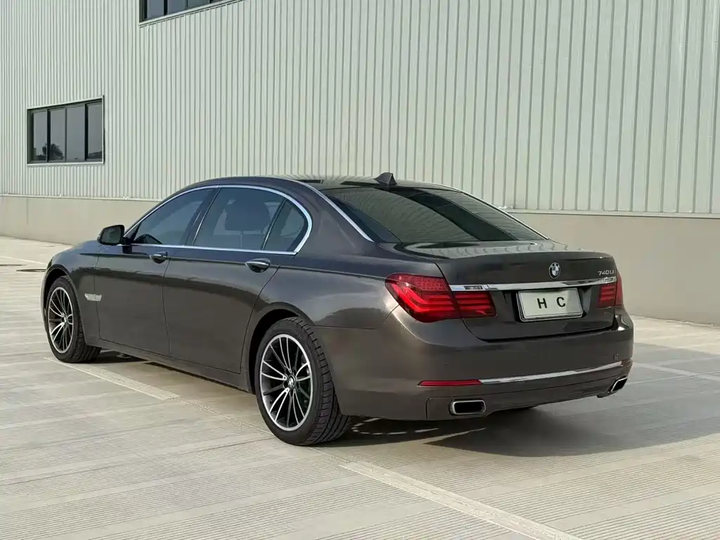 BMW 7 Series 2016 — фото 4
