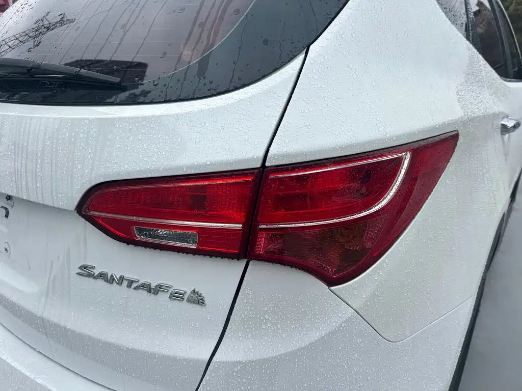Hyundai Santa Fe 2016 — фото 16
