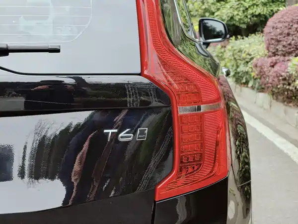 Volvo XC90 2018