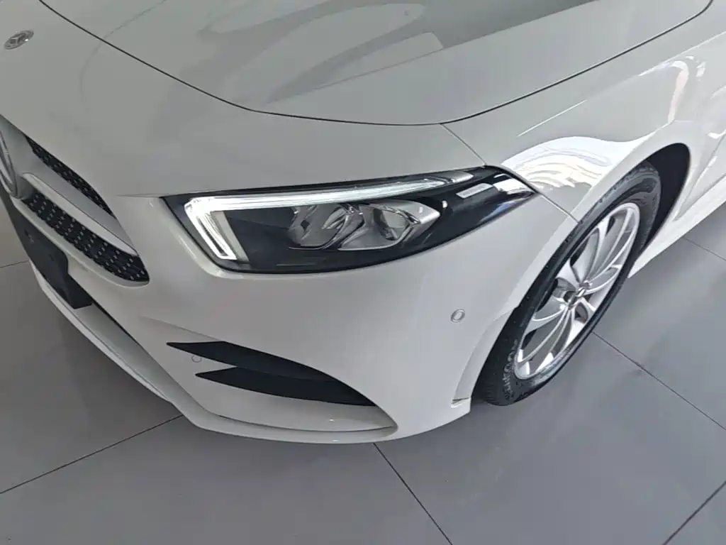 Mercedes-Benz A-Class 2022 — фото 24