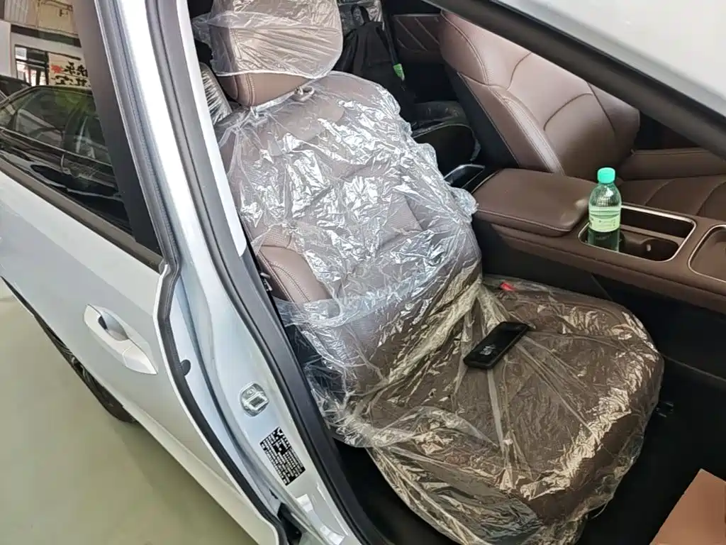 Wuling Starlight 730 New Energy 2025 — фото 25