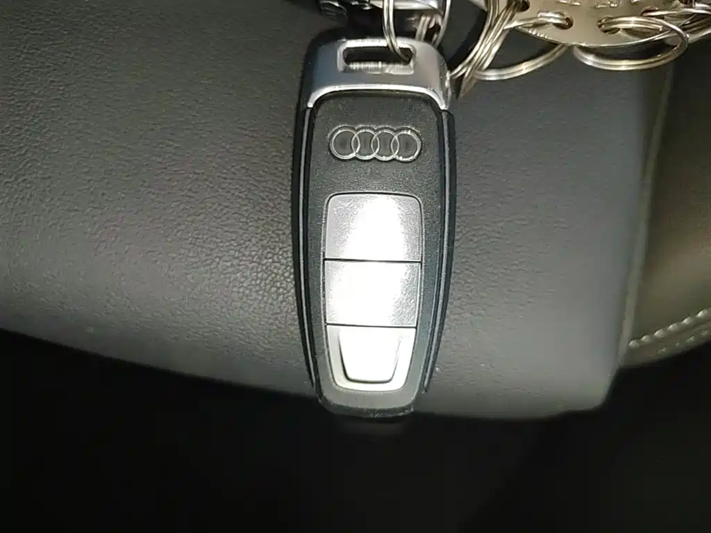 Audi A3 2021 — фото 15
