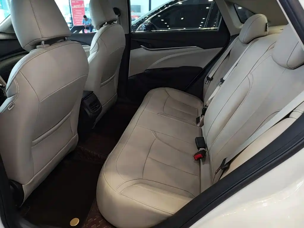 Buick Excelle GT 2019 — фото 17