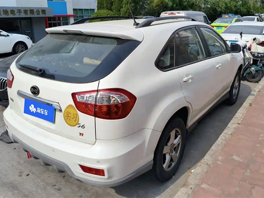 BYD S6 2014