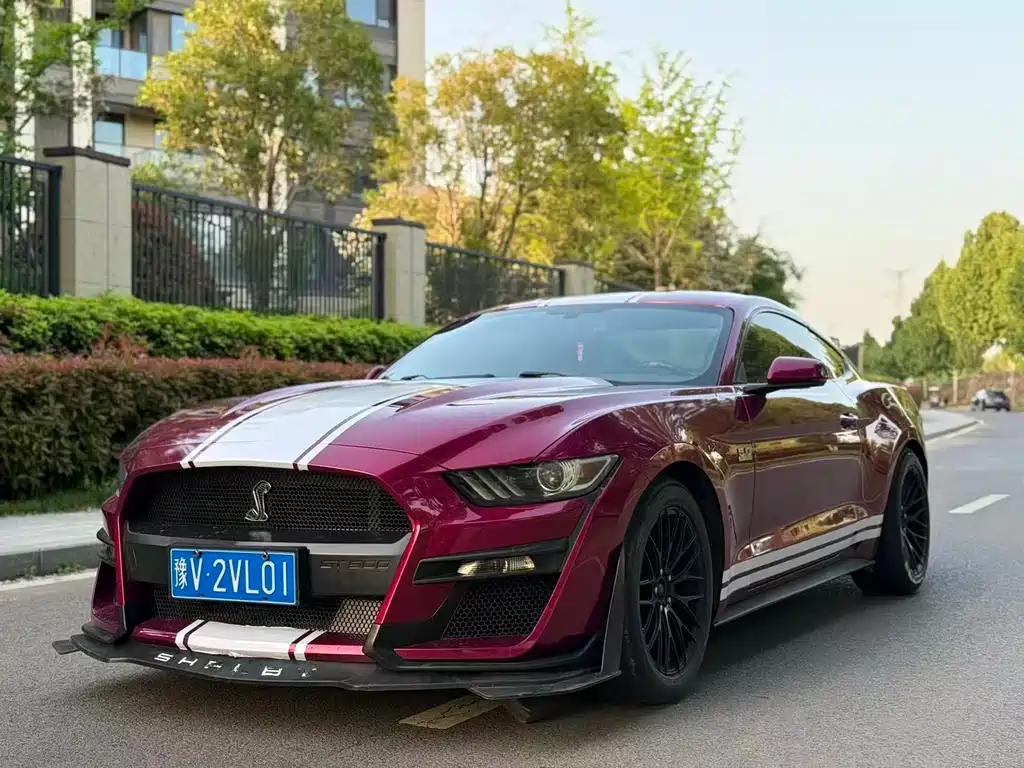Ford Mustang 2016 — фото 1
