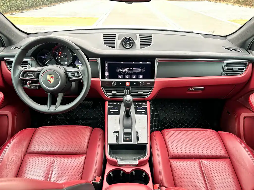 Porsche Macan 2024 — фото 10