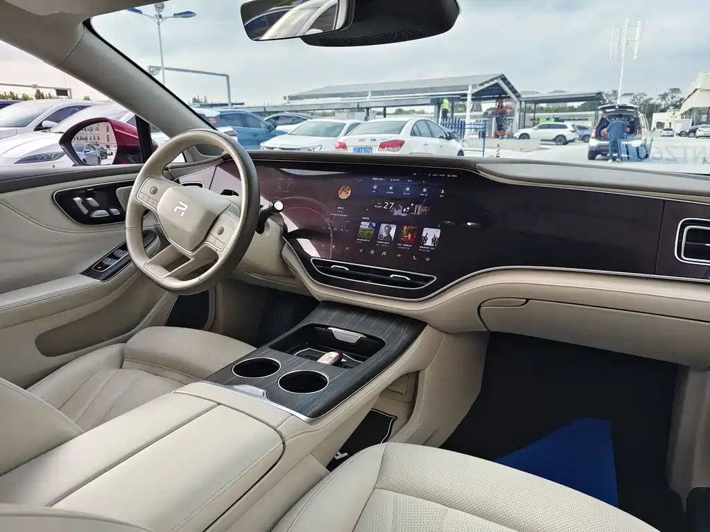 Roewe Feifan F7 2023 — фото 12
