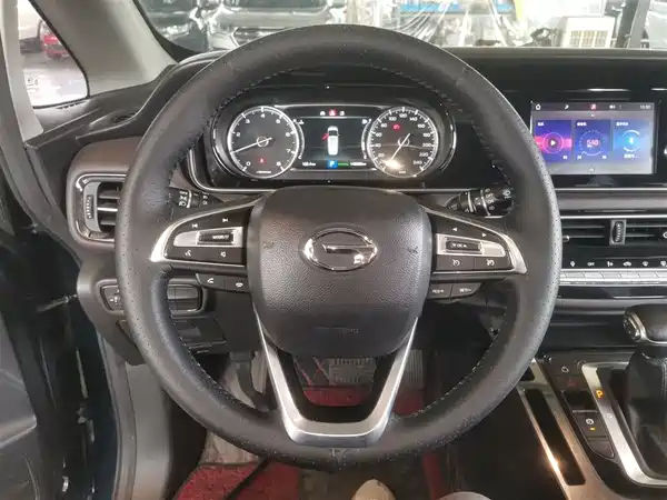 GAC Trumpchi M6 2019
