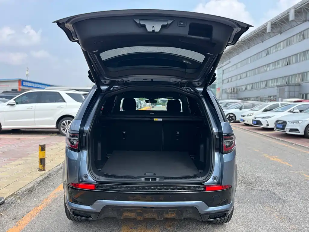 Land Rover Discovery Sport 2020 — фото 27