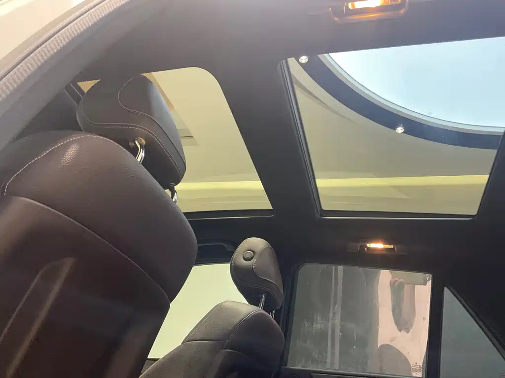 Mercedes-Benz GLE 2019 — фото 12