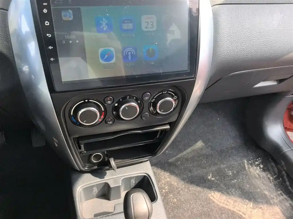 Suzuki SX4 2015 — фото 13