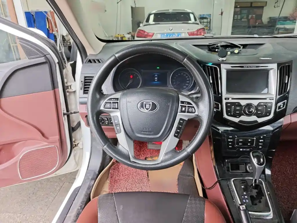 BYD Surui 2015 — фото 11