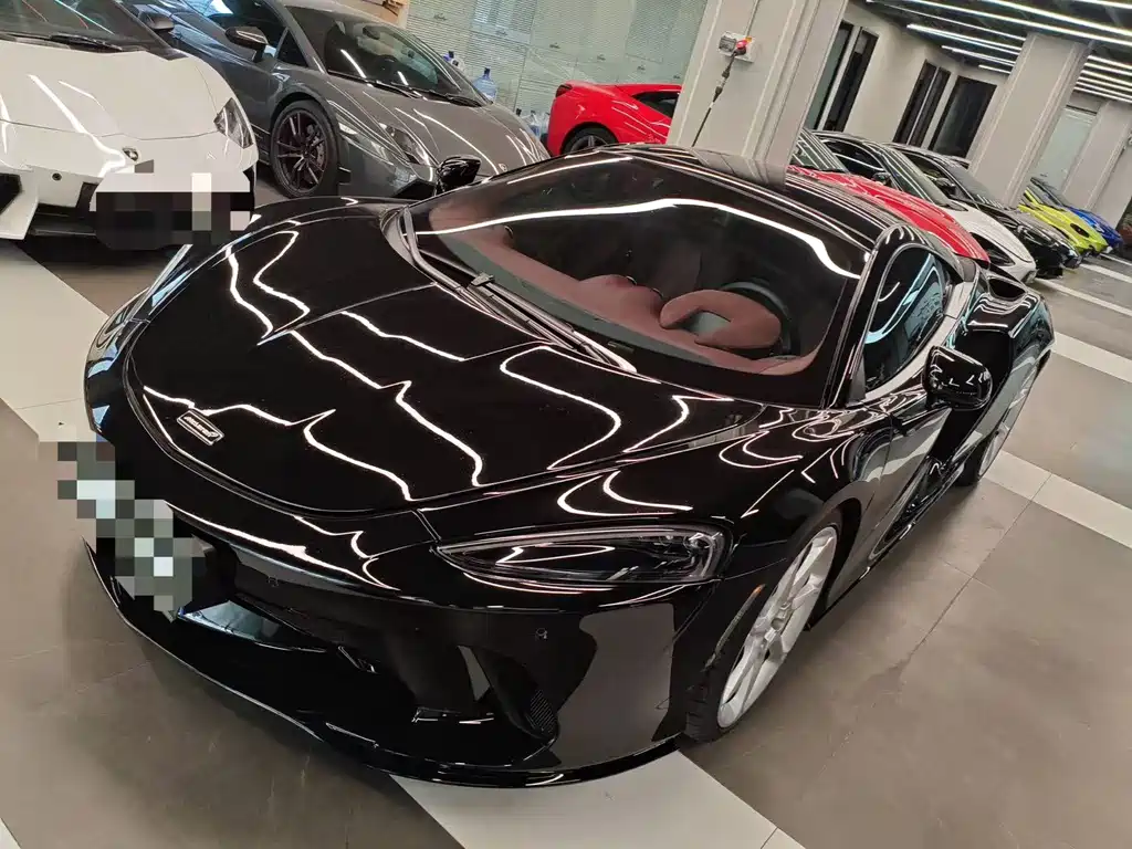 McLaren GT 2021
