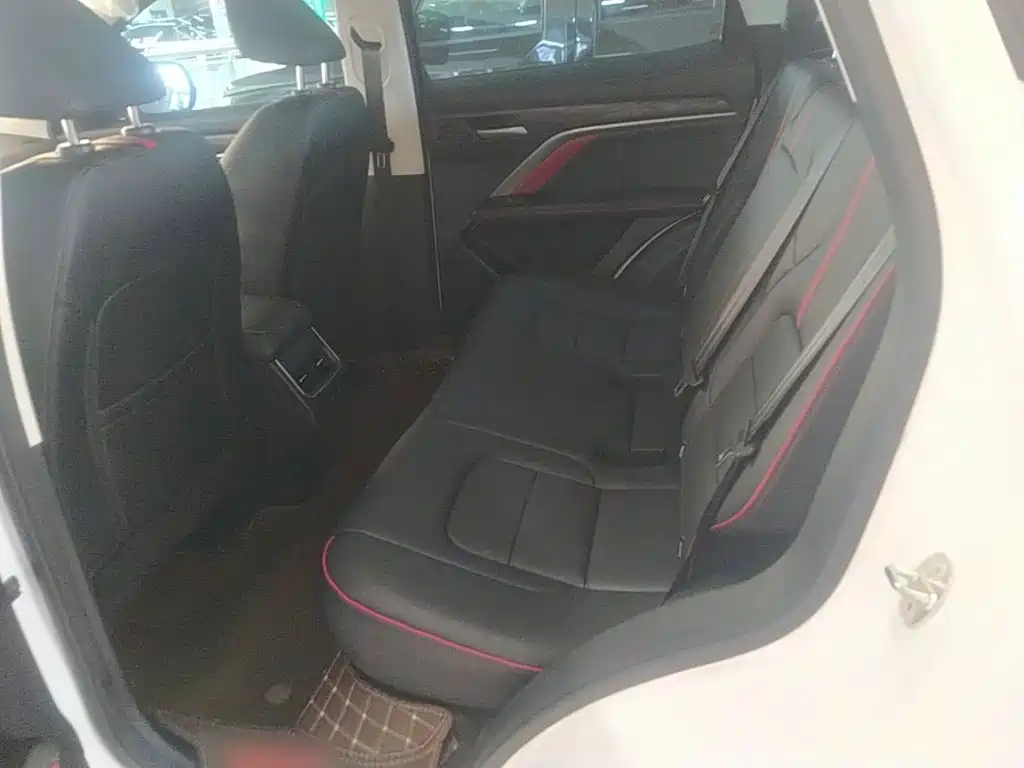 Haval H6 2021 — фото 17