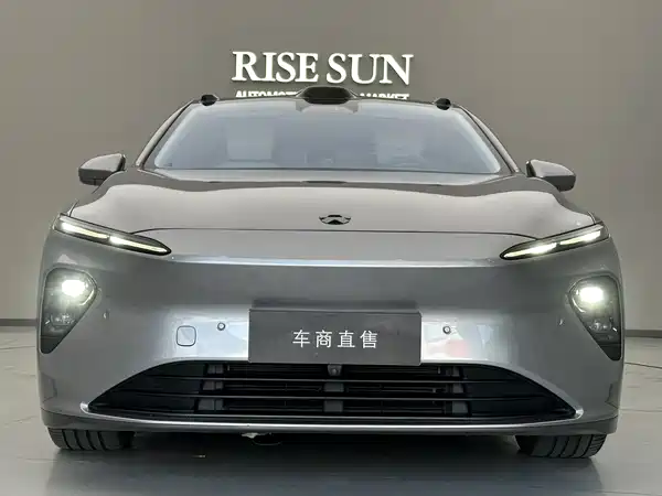 NIO ET7 2024