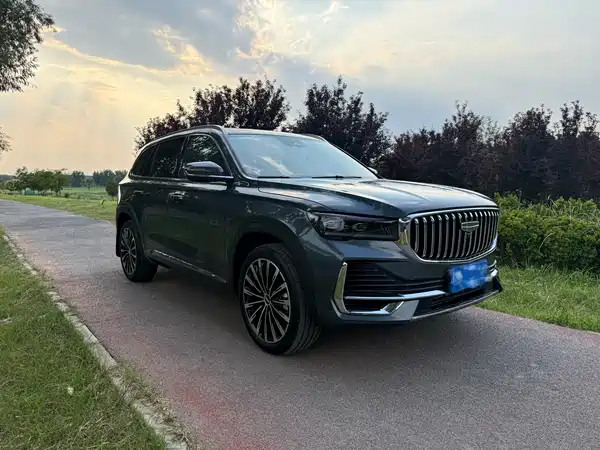 Geely Xingyue L 2025