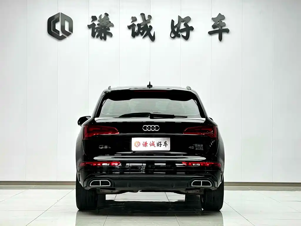 Audi Q5L 2022 — фото 18