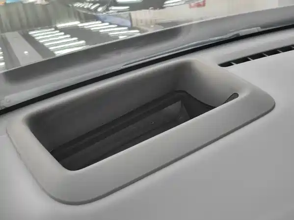 Li Auto L8 2025