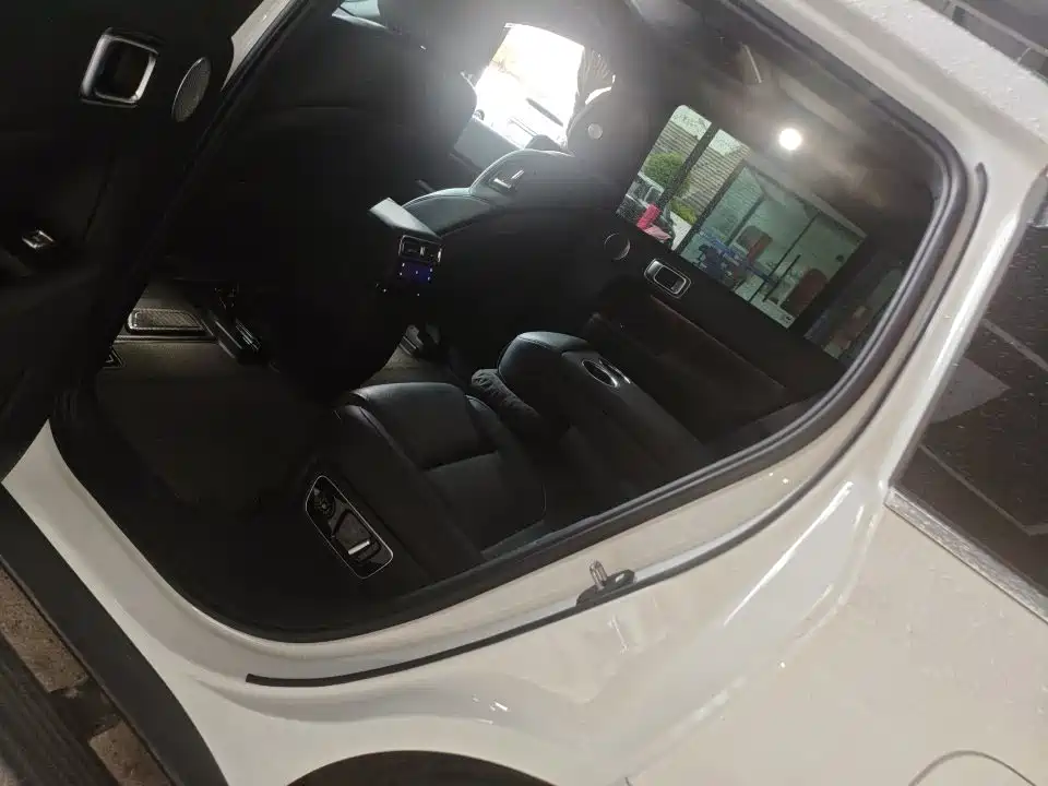 Li Auto Li L7 2025