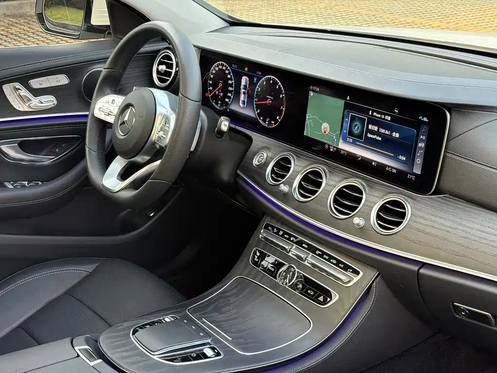 Mercedes-Benz E-Class 2020 — фото 21