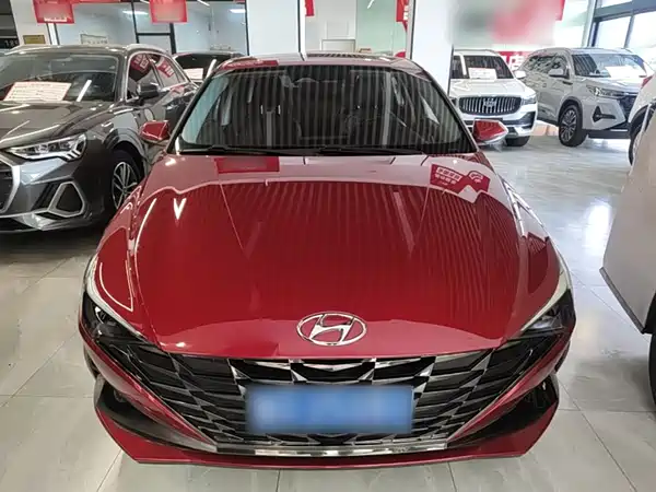 Hyundai Elantra 2021