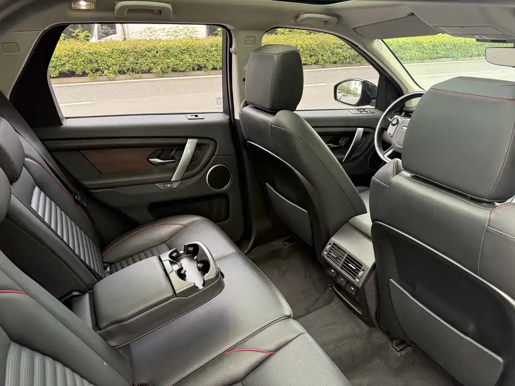 Land Rover Discovery Sport 2020 — фото 14