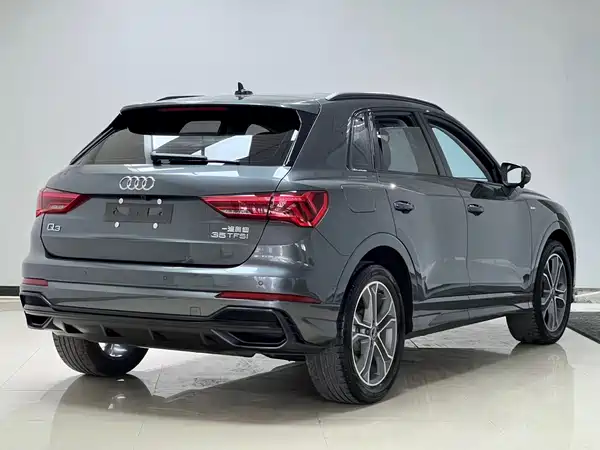 Audi Q3 2022