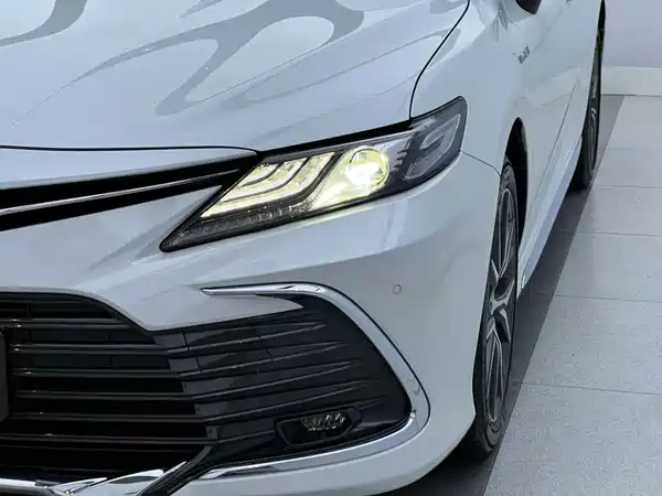 Toyota Camry 2023