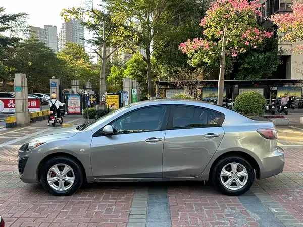 Mazda 3 Xingcheng 2011