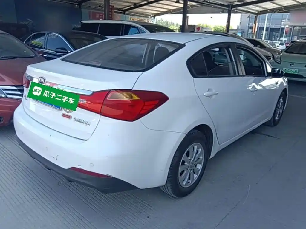 Kia K3 2015